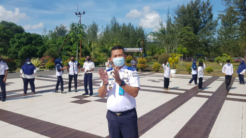 KAMPANYE TEPUK TANGAN 56 DETIK HARI KESEHATAN NASIONAL