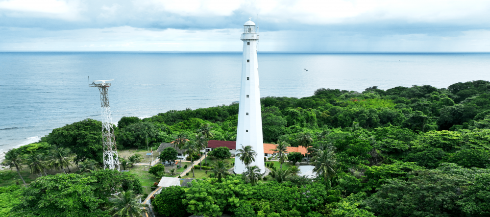 Menara Suar Heritage