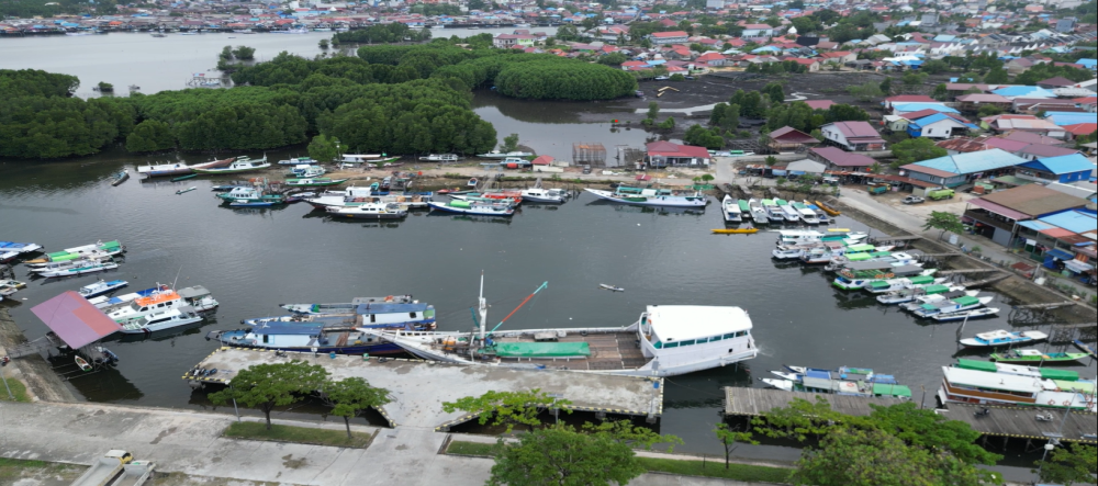 PELABUHAN TANJUNG LAUT BONTANG