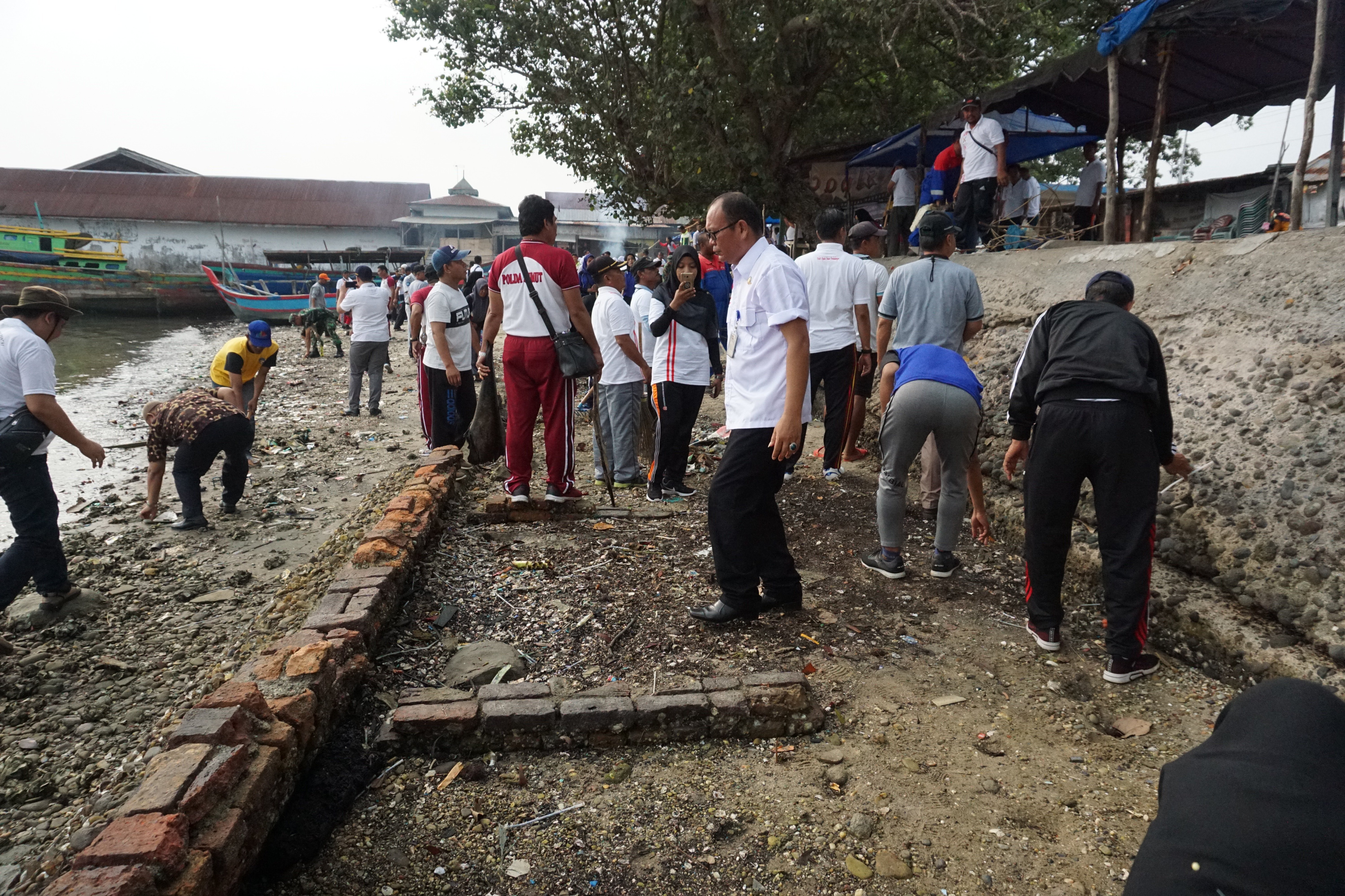 Bersih Laut dan Pantai