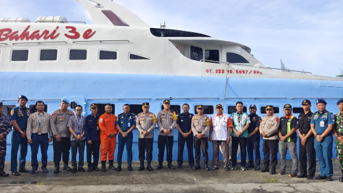 KUNJUNGAN KAPOLDA PROVINSI KEPULAUAN BANGKA BELITUNG  KE PELABUHAN TANJUNG PANDAN