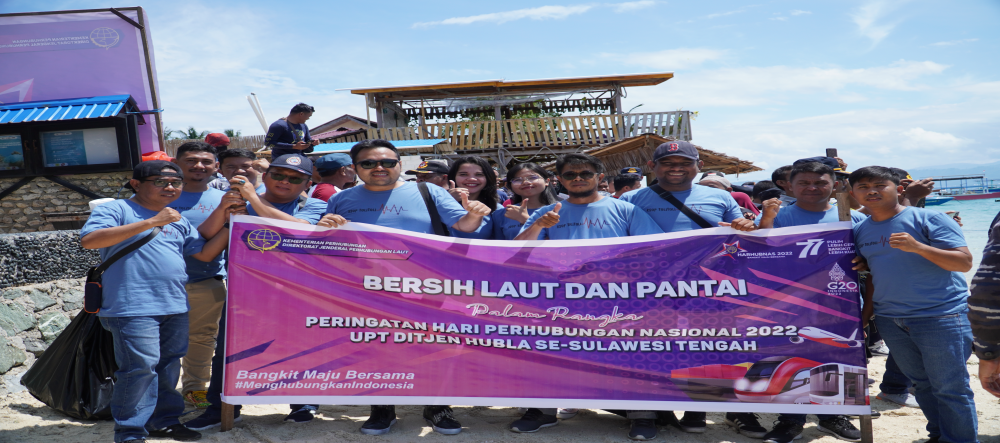 Bersih Laut Dan Pantai