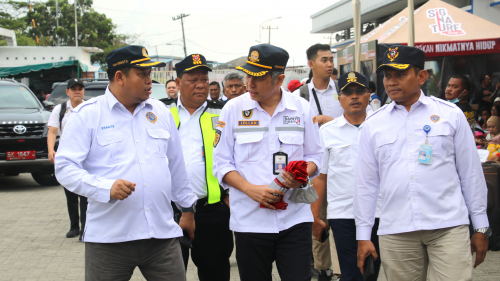 Sesditjen Hubla Tinjau Arus Balik Di Pelabuhan Belawan