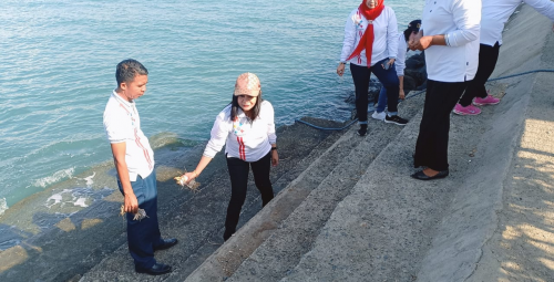KEGIATAN BERSIH PANTAI