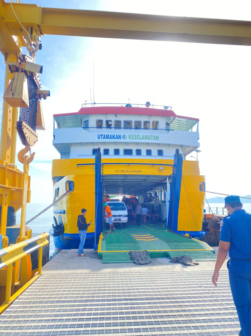Pengawasan Kapal Sandar