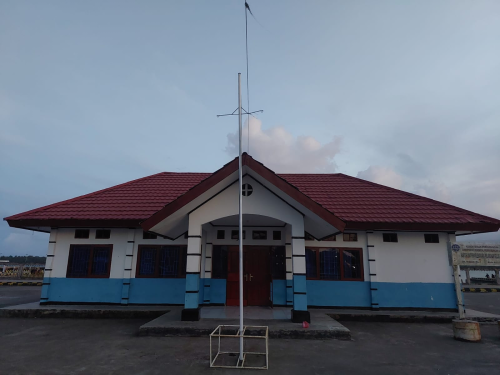 foto bangunan kantor upp sarmi