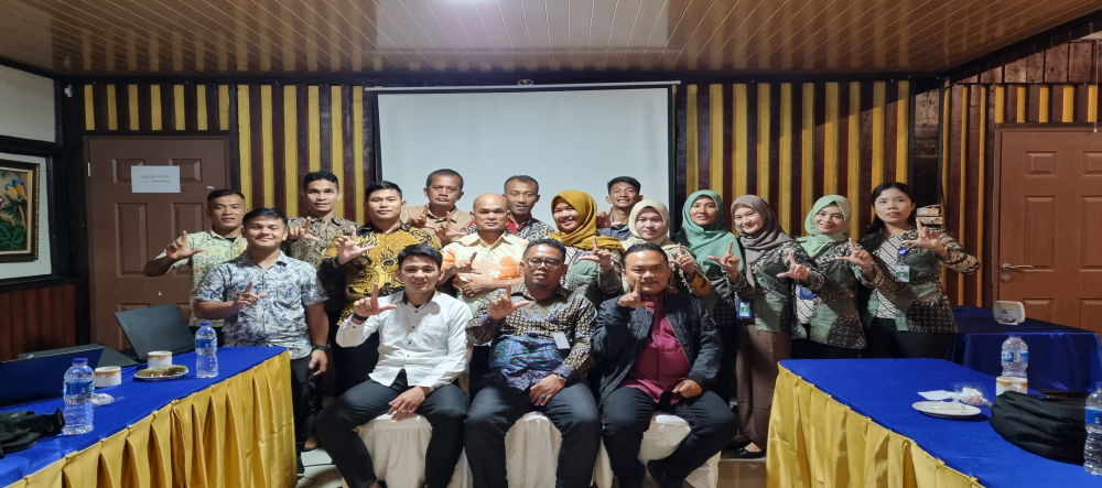 Staff Dan Pegawai Kantor Unit Penyelenggara Pelabuhan Sirombu