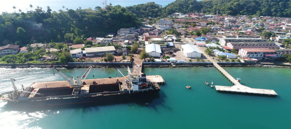 Dermaga Pelabuhan Tapaktuan